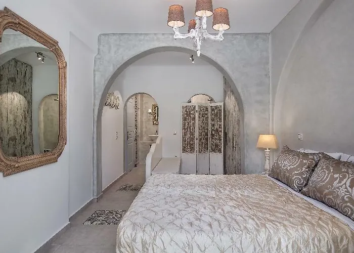 Felicity Villas מלון *