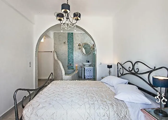 Felicity Villas Hotel Santorini Island